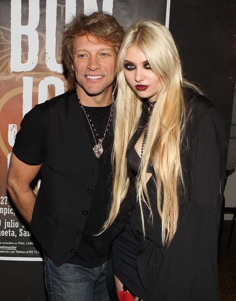 Jon Bon Jovi and Taylor Momsem-2011 Motorcycle Man, Taylor Michel Momsen, Music Celebrities, Jon Bongiovi, Dorothea Hurley, Shaggy Long Hair, The Pretty Reckless, Out Of Context, Marina And The Diamonds