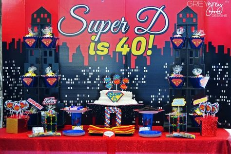 Superhero Party #superhero #party www.tablescapesbydesign.com https://www.facebook.com/pages/Tablescapes-By-Design/129811416695 Adult Superhero Party, 50th Birthday Games, Villain Party, Superhero Birthday Party Ideas, 40th Birthday Party Themes, Super Hero Birthday Party, Hero Birthday Party, 40th Birthday Themes, Superman Birthday Party