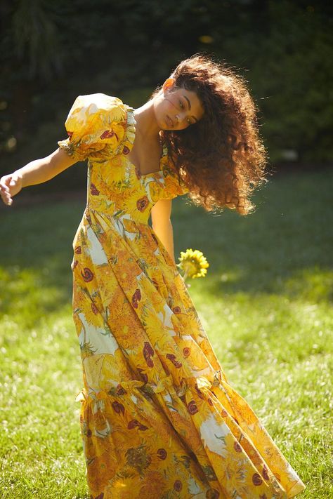 13 Spring Dress Brands That Are Next-Level Beautiful | Who What Wear UK Selkie Dress, Sunflower Dress, Luxurious Dresses, Corset Style Tops, Corset Style, Spring Dress, An Artist, Dress Brands, Van Gogh