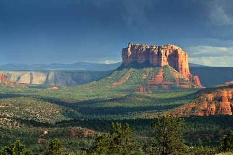 These Lush Forests Across America Will Bring Out Your Inner Explorer Coconino National Forest, Paria Canyon, Fossil Creek, Best Rv Parks, Oak Creek Canyon, Waterfall Trail, Lake Havasu City, Forest Road, Lake Havasu