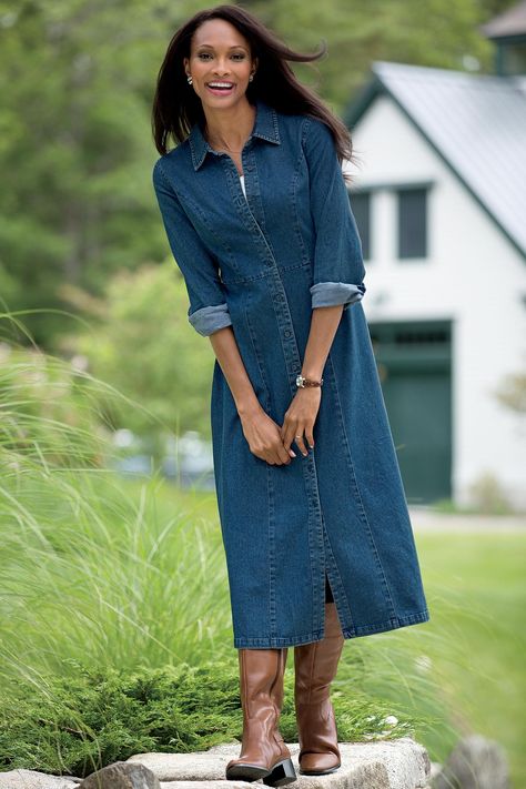 Denim Shirt Dress Outfit, Shirtdress Outfit, Long Denim Shirt Dress, Jeans Dress Outfit, Lightweight Clothing, Denim Dress Outfit, Long Denim Dress, Outfits Skirt, Outfit Elegant