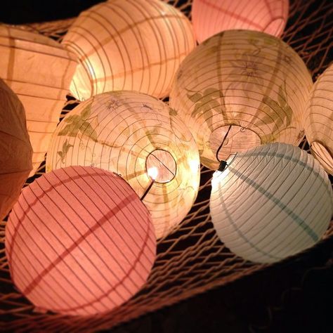 Japan Aesthetic, Paper Lanterns, Mulan, Pretty Pictures, Mood Boards, Aesthetic Pictures, Mood Board, Lanterns, Blossom