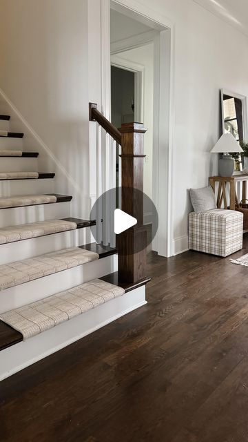 Janny Chmielewski | Home Design + DIY on Instagram: "I couldn’t be happier with these carpet stair treads from @oakvalleydesignsco!  With two young kids (plus a baby on the way) and a dog, I always knew I wanted to add carpet to these wooden stairs, and this was the perfect solution!  I love these carpet stair treads from @oakvalleydesignsco because they are high-quality, beautiful and you can customize them to your stairs. The peel and stick installation is so simple and will not damage your stairs. Plus, you can remove and reposition them as many times as you need!  My treads are the Oak Valley Tailored Square in the Oyster color.   Comment “SHOP” for a direct link and discount code! You can also go directly to https://bit.ly/4bLGG2C and use code JANNY10.   —   #diy #homedecor #entryway Entryway To Stairs Ideas, Organic Modern Staircase, Stair Tread Ideas, Foyer With Stairs Entryway, Stair Covers, Foyer With Stairs, Carpeted Stairs, Stairs Covering, Tuscany Decor