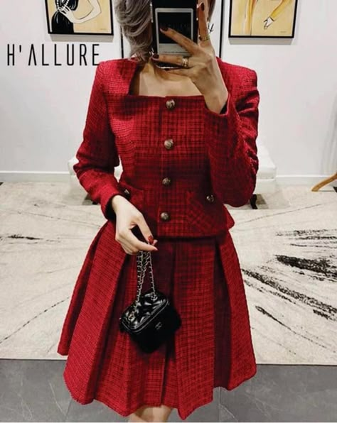 Red Tweed Dress, Sunday Dress Outfit, Sunday Dresses, Sunday Top, Tweed Fashion, Short Semi Formal Dresses, Church Suits And Hats, Plus Size Vintage Dresses, Sunday Dress