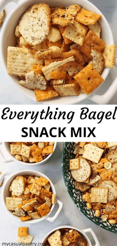 Crackers, pretzels, and bagel chips tossed with an everything bagel seasoning. Perfect for game days, movie nights, or parties. | mycasualpantry.com #easyrecipes #snacks #gameday #appetizers #everythingbagel Gameday Appetizers, Seasoned Crackers, Everything Bagel Seasoning, Bagel Chips, Movie Night Snacks, Chex Mix Recipes, Bagel Seasoning, Snack Mix Recipes, Crunchy Snack