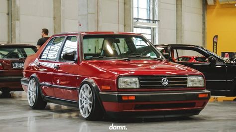 #vw #volkswagen #jetta #a2 #mk2 #vag #low #lowered #jettasociey #vaglife #motohusaria #gnujday #abf #16v #olsztyn Jetta A3, Mine Aesthetic, Jetta Gti, Vw Mk1, Vw Gti, Cortes De Cabello, Volkswagen Caddy, Golf Mk2, Jetta A2