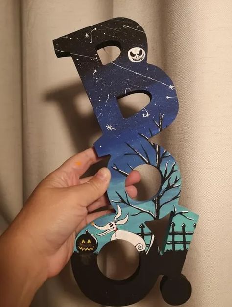 Eek Sign, Dollar Store Halloween Crafts, Spooky Activities, Decoracion Halloween, Boo Halloween Sign, Halloween Candy Jar, Halloween Plaque, Biker Gnomes, Dt Crafts