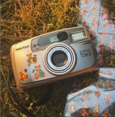 Scorching Sun, Aloha Summer, Bitter Gourd, 80s Vibes, Wild Heart, Vintage Cameras, Good Smile, Vintage Camera, Zoom Lens