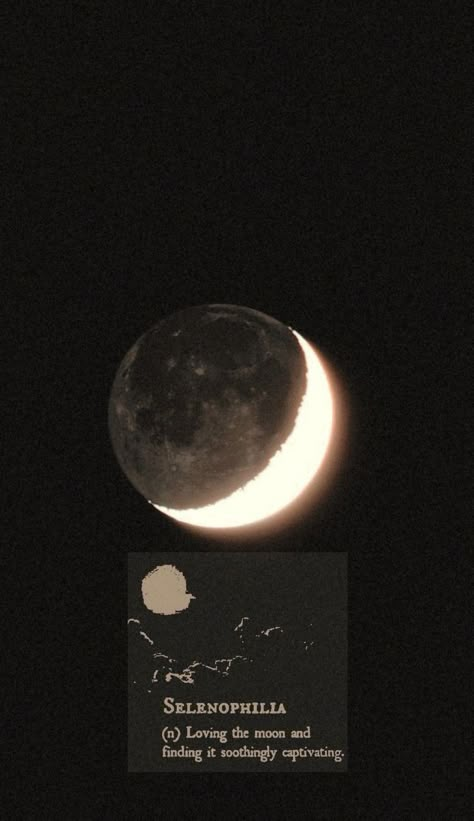 Moon Art Lockscreen, Pictures Of The Moon Aesthetic, Cute Moon Wallpaper Aesthetic, Selenophilia Aesthetic, New Moon Aesthetic Wallpaper, Book Moon Aesthetic, Pretty Moon Aesthetic Wallpaper, Moon Aesthetic Iphone Wallpaper, Luna Aesthetic The Moon