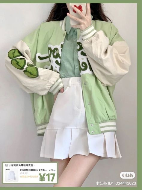 White And Green Outfit, Outfit Inspo Korean, Pastel White, Clothes Streetwear, Daily Clothes, Pastel Outfit, Kawaii Fashion Outfits, Green Outfit, Japanese Outfits