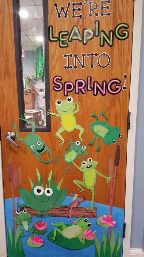 Frog Theme Bulletin Board Ideas, Frog Themed Bulletin Boards, Spring Class Door Ideas, Frog Door Decorations Classroom, Frog Bulletin Board Ideas, Spring Classroom Door Decorations, Spring Door Decorations Classroom, Grandma Room, Spring Bulletin Board Ideas