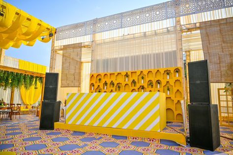 DJ Setup for Haldi Ceremony. Dj Setup Wedding, Dj Booth Design Dj Setup, Wedding Dj Setup, Dj Console, Activation Ideas, Indian Destination Wedding, Haldi Decor, Corporate Event Design, Flower Garland Wedding