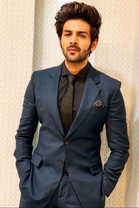 Style Lessons From Mr World Rohit Khandelwal Kartik Aryaan Actor, Karthik Aaryan, Rohit Khandelwal, Indian Wedding Suits Men, Handsome Indian Men, Film Career, Mens Indian Wear, Kartik Aaryan, Handsome Celebrities