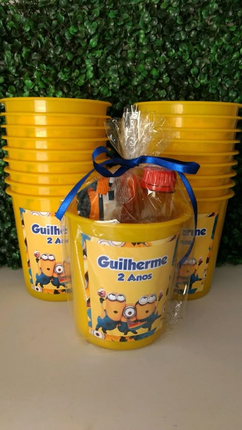 kit cinema personalizado minions no Elo7 | SHOPPING DAS LEMBRANCINHAS (A00C69) Birthday Giveaways For Kids, Minions Birthday Party Decorations, Minions Birthday Theme, Kit Cinema, Minions Birthday, Birthday Giveaways, Minion Birthday Party, Minion Birthday, Minion Party