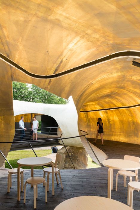 Smiljan Radic's Serpentine Gallery Pavilion photographed by Jim Stephenson. Serpentine Pavillion, Serpentine Gallery Pavilion, Serpentine Pavilion, Architecture Pavilion, Modern Architecture Interior, Pavilion Architecture, Garden Pavilion, Art Travel, Architect Design