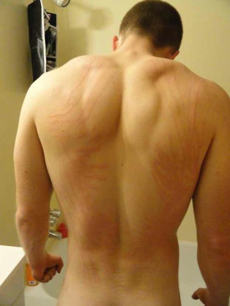 Guy With Scratch On Back, Hickies Neck Aesthetic Guy, Hickies Neck, V Lines, Big Boi, Cool Boy Image, Boy Images, Aesthetic Guys, Mans World