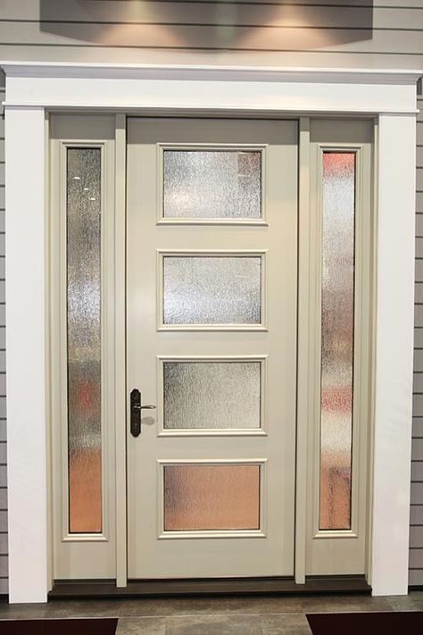 Mid century front door // Therma Tru "Pulse" line // a little cheaper than Crestview? Mid Century Doors, Mid Century Modern Front Door, Entry Door Designs, Mid Century Modern Exterior, Traditional Front Doors, Steel Front Door, Therma Tru, Modern Front Door, Retro Renovation