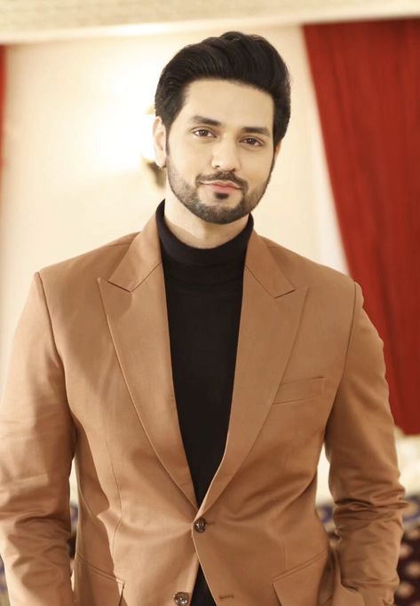 Aesthetic Dressing, Shakti Arora, Radhika Madan, Classy Outfits Men, Best Poses For Men, Boys Dpz, Actor Photo, Poses For Men, Photo Poses