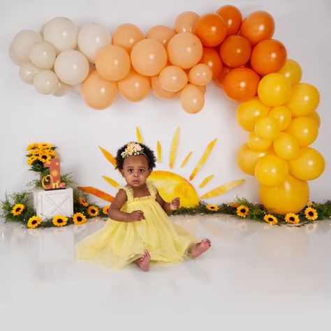 First trip around the sun! This was such a fun setup! Everyone who knows me knows how much I love sunflowers and of course the sun! This momma and me have the same love for sunflowers! #love #firsttriparoundthesun #sun #sunflowers #sunnyday #cakesmash #cakesmashphotographer #cakesmashphotography #Connecticut #connecticutphotographer #connecticutphotography First Trip Around The Sun Photo Shoot, Half Way Around The Sun 6 Months, First Trip Around The Sun, Sun Photo, Cake Smash Photography, Half Birthday, 2 Birthday, Same Love, Baby Photo