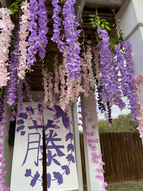 Anime Themed Decorations, Demon Slayer Room Ideas Bedrooms, Demon Slayer Trunk Or Treat, Demon Slayer Wedding Theme, Demon Slayer Inspired Room, Fake Wisteria Decor, Demon Slayer Themed Room, Demon Slayer Party Decorations, Demon Slayer Bedroom Ideas