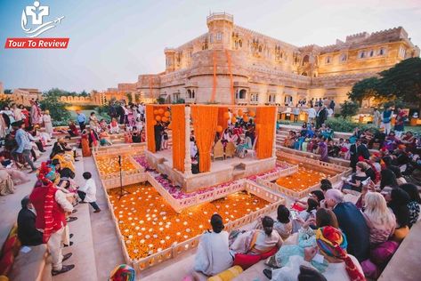 Are you looking for the best destination wedding venues in Jaipur? Here are the top 10 wedding venues for a budget destination wedding in Jaipur. Check Out. Destination Wedding Budget, Indian Desert, Destination Wedding Cost, Indian Wedding Theme, Indian Destination Wedding, Wedding Hall Decorations, Marriage Decoration, Desi Wedding Decor, Mandap Decor