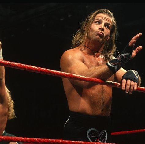 Young Shawn Michaels Wwe, Shawn Michaels 90s, 90s Wrestlers, Shawn Michaels Wwe, Wwe Shawn Michaels, The Heartbreak Kid, Hollywood Music, Wwe Legends, Shawn Michaels