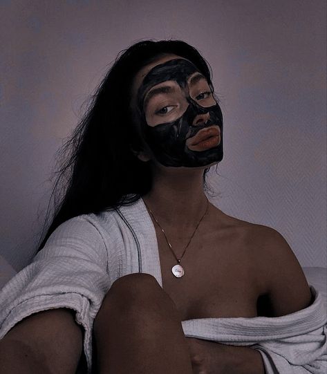 #aesthetic Mask On Face Aesthetic, Mask Skincare Aesthetic, Face Mask Inspo Pics, Face Mask Aesthetic Black Women, Girl With Face Mask Aesthetic, Clean Lifestyle, Mud Mask, Skin Care Steps, Facial Masks