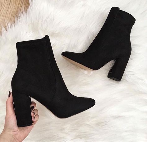 Leather Types, Dress Boots Women, Womens Black Booties, Fashion Shoes Heels, Fashion Shoes Sandals, Fashion Shoes Flats, Fashion Shoes Sneakers, Comfortable Boots, Winter Trends