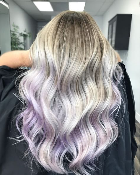 💜LILAC LOVE 💜From all over highlights, we did a low maintenance #droproot #colormelt, into a #platinumblonde #balayage ! Just for fun we… Blonde And Purple, Purple Blonde Hair, All Over Highlights, Purple Hair Highlights, Purple Ombre Hair, Lilac Hair, Lavender Hair, Ash Blonde Hair, Hair Color Purple