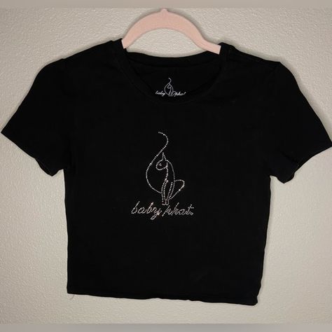 Baby Phat Crop Top Baby Phat Shirt, Baby Phat Tattoo, Baby Phat 2000s Aesthetic, Baby Phat Outfits, Baby Phat 2000s, Fashion Girly, Thrift Inspo, Boho Lifestyle, Closet Tour