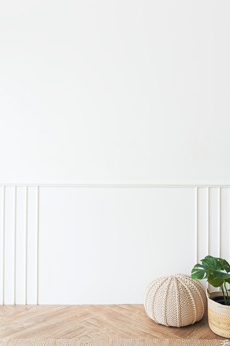 Download premium image of Minimal room with a monstera plant by Teddy about white wall monstera, white wall moulding, white room, wall plant interior, and background 2346003 White Wall Moulding, Photo Studio Decor, Studio Background Ideas, Plant Interior, Ruangan Studio, Photo Studio Design, Photography Studio Decor, Minimal Room, Background Photo Studio