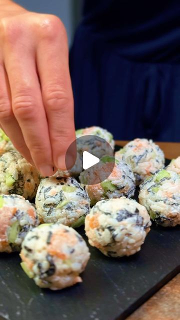 🅸 🅷🅰🆅︎🅴 🆁🅴🅲🅸︎🅿🅴 on Instagram: "Sushi balls in 5 minutes. Fast and easy recipe 🍱🍣  🍚 boiled rice  🍣 salted salmon (can be fresh or smoked salmon)  🥒 cucumber  🧀 cream cheese  🍱 nori (cut with scissors)   🥣 soy sauce  #EasySushi #5MinuteRecipe #HealthyMeals #NoSugar #QuickAndEasy #SushiBalls #KidFriendlyRecipes #HomeCooking #SimpleRecipes #HealthyEating #FastDinner #EasyLunch #MealPrepIdeas #CleanEating #HealthySnacks #NoCookMeals #BalancedDiet" Sushi Balls Recipe, Sushi Ball, Sushi Rice Balls, Sushi Balls, Smoked Salmon Cucumber, Salted Salmon, Cucumber Cream Cheese, Salmon Cucumber, Sushi Bowls