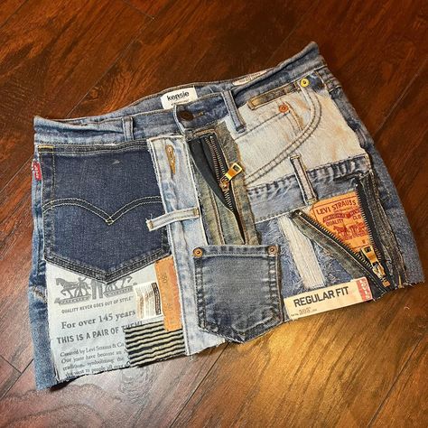 Diy Denim Shorts Ideas, Custom Skirt Denim, Upcycle Ideas Clothes, Diy Old Jeans Refashioning, Reworked Clothes Ideas, Diy Clothes Aesthetic, Custom Denim Skirt, Alt Clothes Diy, Remaking Clothes