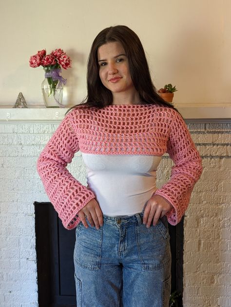 Crochet A Shrug, Shrug Outfit, Fishnet Sweater, Shrug Crochet Pattern, Mesh Jumper, Shrug Crochet, Crochet Pattern Instructions, Cropped Shrug, Crochet Shrug Pattern