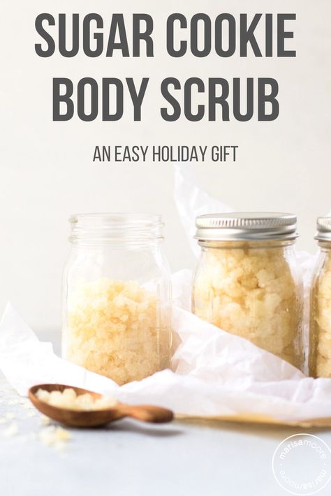 Sugar Cookie Scrub Diy, Sugar Body Scrub Diy Coconut Oil, Vanilla Body Scrub Recipe, Sugar Scrubs With Essential Oils, Christmas Sugar Scrub Diy, Holistic Esthetics, Sugar Cookie Scrub, Sugar Cookie Body Scrub, Cookie Body Scrub