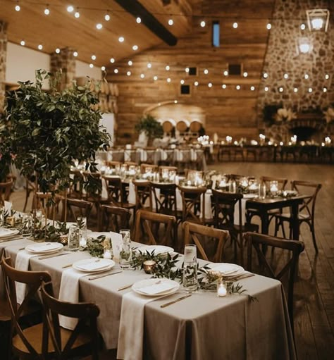 Rustic Earthy Wedding, Earthy Themed Wedding, Wedding Ideas Earthy, Rustic Modern Wedding Ideas, Earthy Wedding Theme, Earthy Wedding Decor, Earthy Wedding Decorations, Table Garland, Earthy Wedding