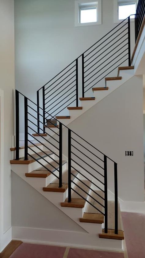 Minimalist Railing Stairs, Iron Railings Indoor Balcony, Welded Stair Railing, Inside Railing Ideas, Modern Metal Stair Railing, Iron Handrails For Stairs, Stairs Iron Railing, Glass Balcony Railing Modern, Interior Stair Railing Ideas Metal