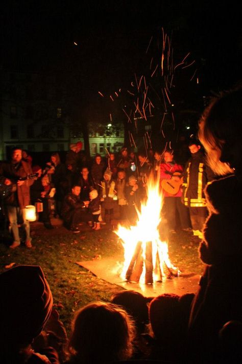 A campfire was created where kids sang German songs. German Songs, Sing A Song, Kids Singing, Camping Fun, Event Inspiration, A Song, Campfire, Dream Life, Singing