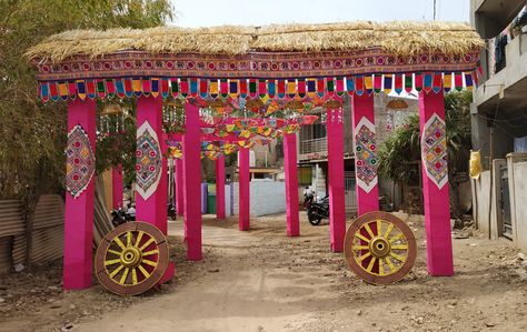 Navratri Decoration Ideas For Ground, Village Theme Decoration, Rangla Punjab, Sankranti Decoration, Rajasthani Theme, Punjabi Wedding Decor, Saraswati Pooja, Navratri Decoration, Pongal Celebration