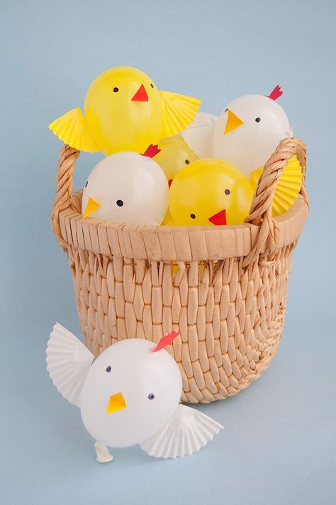 Balloon Chicks and Hens for Easter | Handmade Charlotte Chicken Party, Cupcake Papers, Happy Crafts, Bug Party, Surprise Baby Shower, Duck Birthday, Handmade Charlotte, Yellow Balloons, Chicken Decor