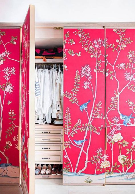 6 Creative Accent Wall Ideas To Make A Statement In Your Room Creative Closets, Sunday Inspiration, Closet Decor, Small Closet, Chinoiserie Chic, Closet Door, Inspirational Wallpapers, Wardrobe Doors, Closet Space