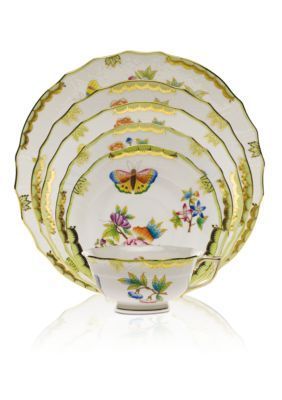 Herend China, Fine Dinnerware, Queen Vic, China Products, Green Border, Shop Kitchen, Antique China, China Patterns, Queen Victoria