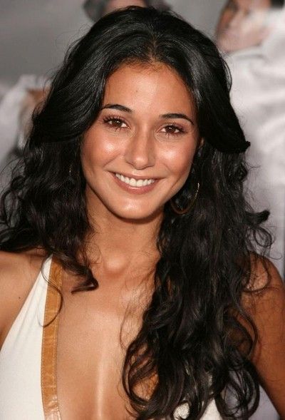 The real beauties all have the long beautiful hair. Hair Levels, Greek Women, Emmanuelle Chriqui, Beautiful Long Hair, Real Beauty, Dark Hair, Celebrities Female, Her Hair, Beautiful Hair