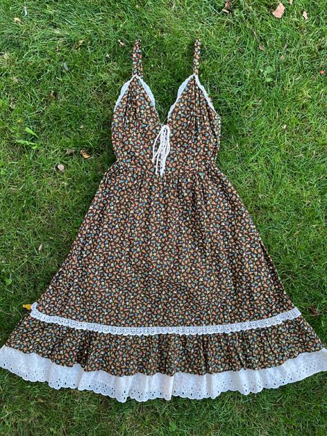 Gunne Sax Sundress, Brown Sundress, Brown Cotton Fabric, Sundress Floral, Visual Archive, Sax Dress, Gunne Sax Dress, Midi Sundress, Corset Bodice