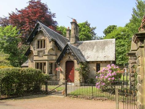 Scottish House, Storybook House, European Cottage, Storybook Homes, Sims Building, Thatched Cottage, Gate House, Old Cottage, Dream Cottage