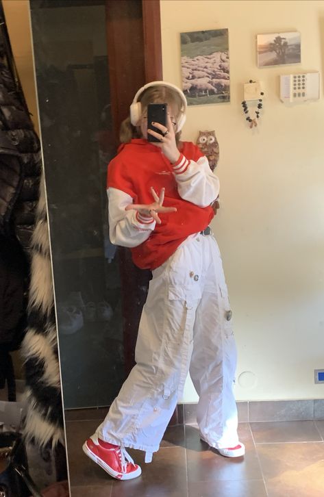 white cargo pants with a classic red and white baseball hoodie Red Cargo Pants Outfit, White And Red Outfit, White Cargo Pants Outfit, February Style, Red And White Outfit, Red Cargo Pants, Parachute Pants Outfit, Outfit Recipes, Red And White Outfits