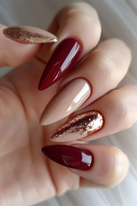 Festive Nail Designs, Gold Glitter Nails, Green Nail Designs, Nude Nail Designs, Short Nails Art, Basic Nails, Thanksgiving Nails, Fall Nail Art, Festival Nails