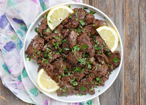 Liver Fry Recipe, Liver Fry, Indian Food Menu, Liver Pate Recipe, Fried Chicken Livers, Gizzards Recipe, Chicken Liver Recipes, Chicken Gizzards, Liver And Onions