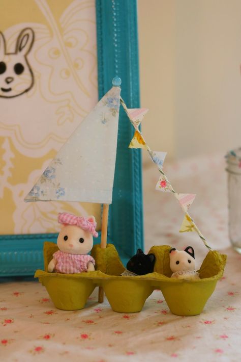 a Calico Critters birthday party for Livie | Farmish Momma Calico Critter Birthday, Calico Critters Birthday, Critters Birthday Party, Calico Critters Diy, Calico Critters Furniture, Party Boat, Boat Crafts, Calico Critter, Sylvanian Family