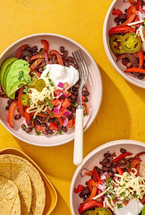 High-Protein Black Bean Breakfast Bowl (No Eggs!) Chemo Meals, Black Bean Breakfast, Bean Breakfast, Protein Egg, Fiber Recipes, Protein Breakfasts, Quick Breakfasts, Easy Breakfast Brunch, Low Cholesterol Recipes